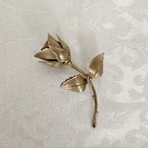 Vintage Giovanni Gold Tone "Legend of the Christmas Rose" Brooch - Floral Pin